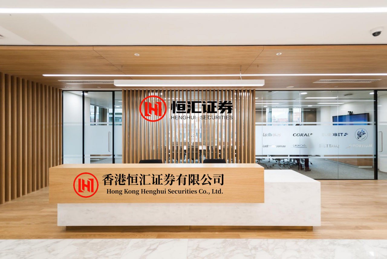 日昇配资 视频丨黄金价格重拾涨势 部分金饰品牌金价每克上涨近50元